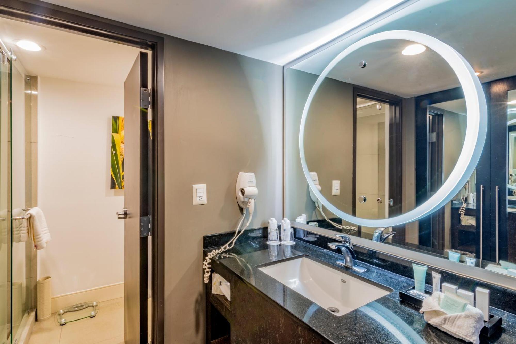 Hotel Lucerna Ciudad Juárez Eksteriør bilde